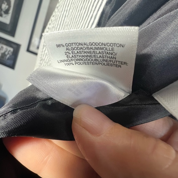 JNY Stretch Seersucker Blazer w/Pants,  Plus Size 18W, white w/gray stripe - Picture 4 of 11